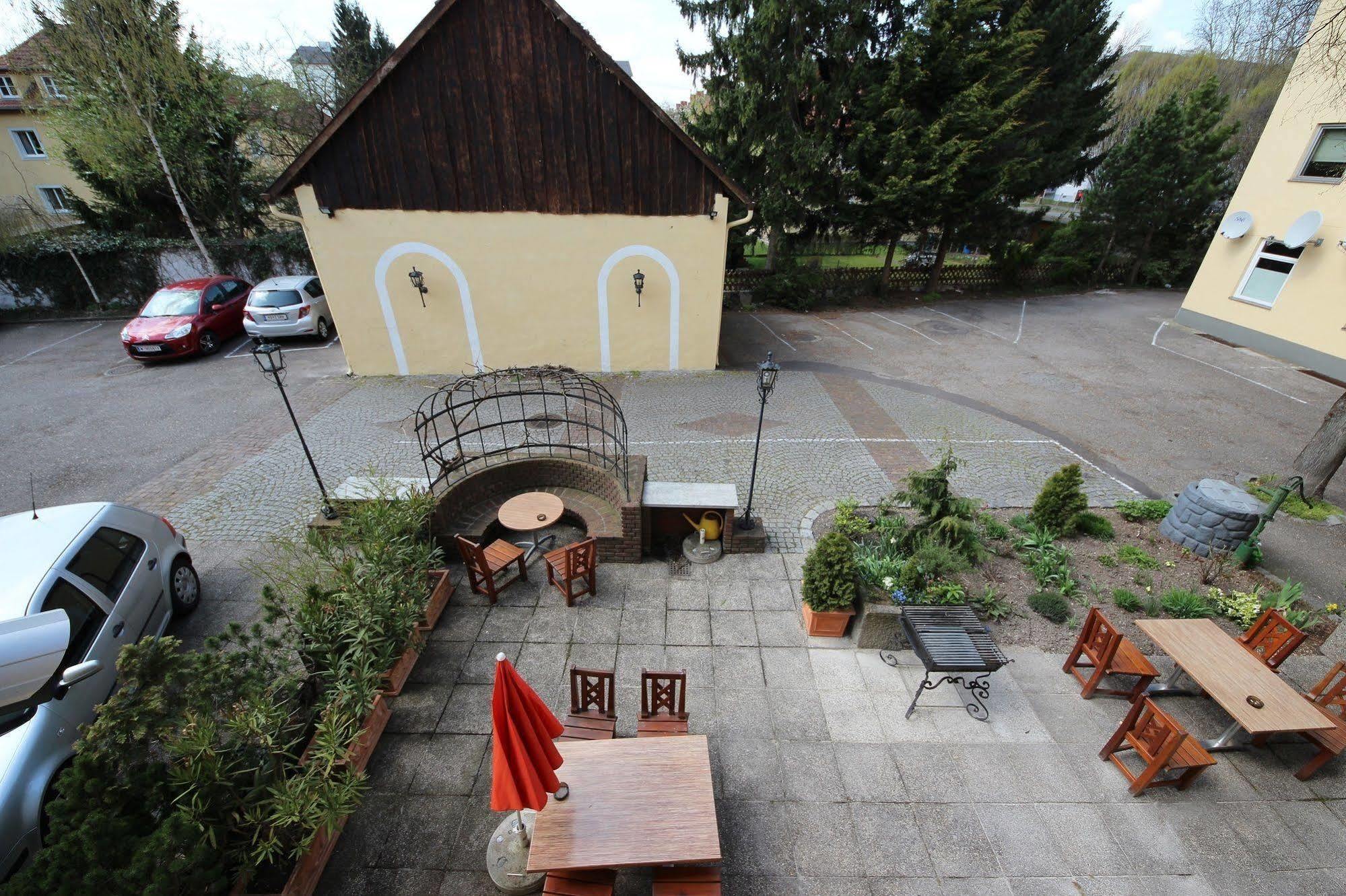 Hotel Kleinmünchen Garni Linz Exterior foto